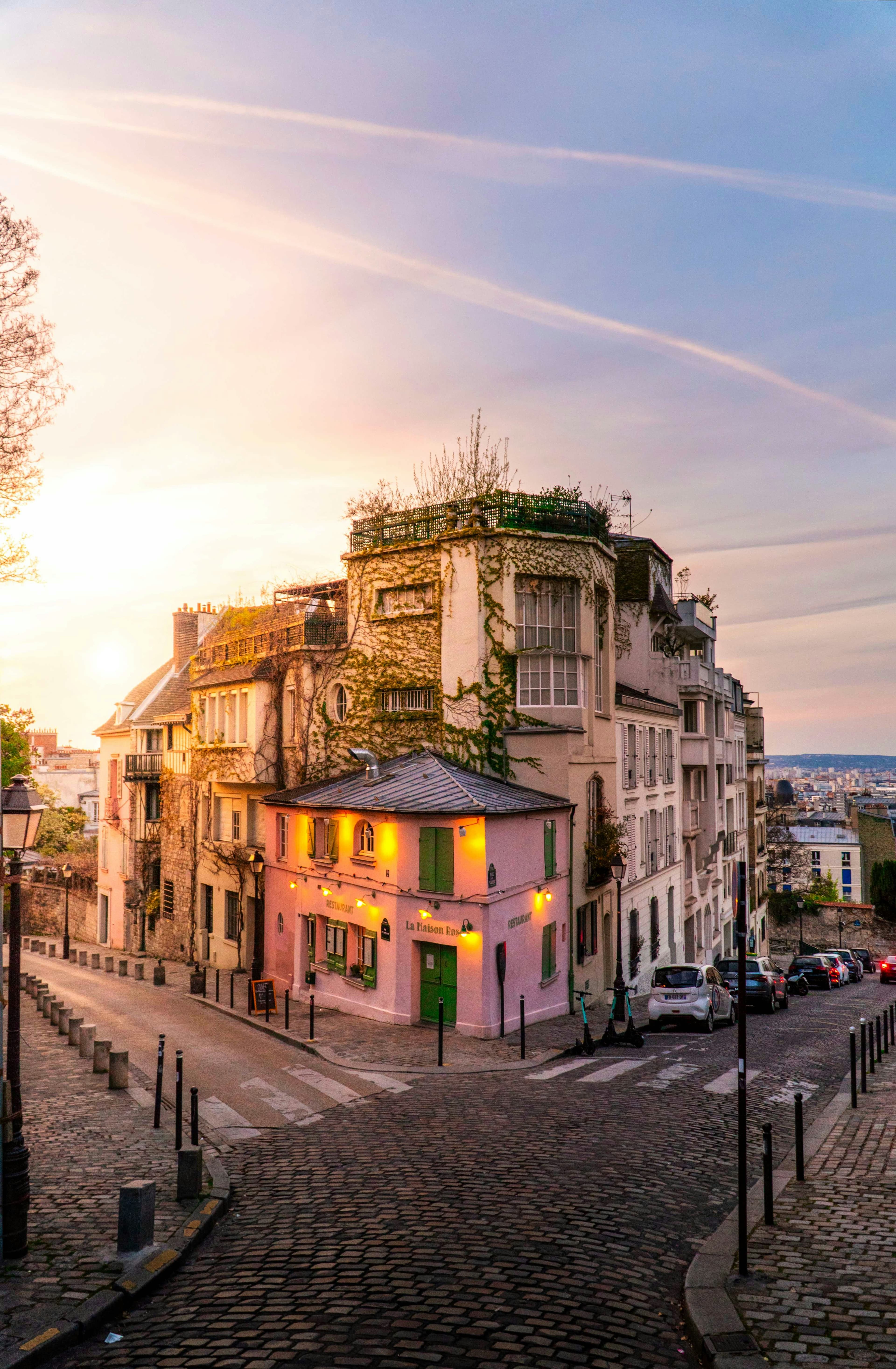 Paris Full